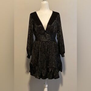 Elle Black Crushed Velvet L/S Babydoll Mini Dress with Built in Bike Shorts sz M